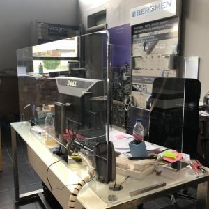 Προστατευτικό Plexiglass για Γραφείο – Stand Office – 5mm